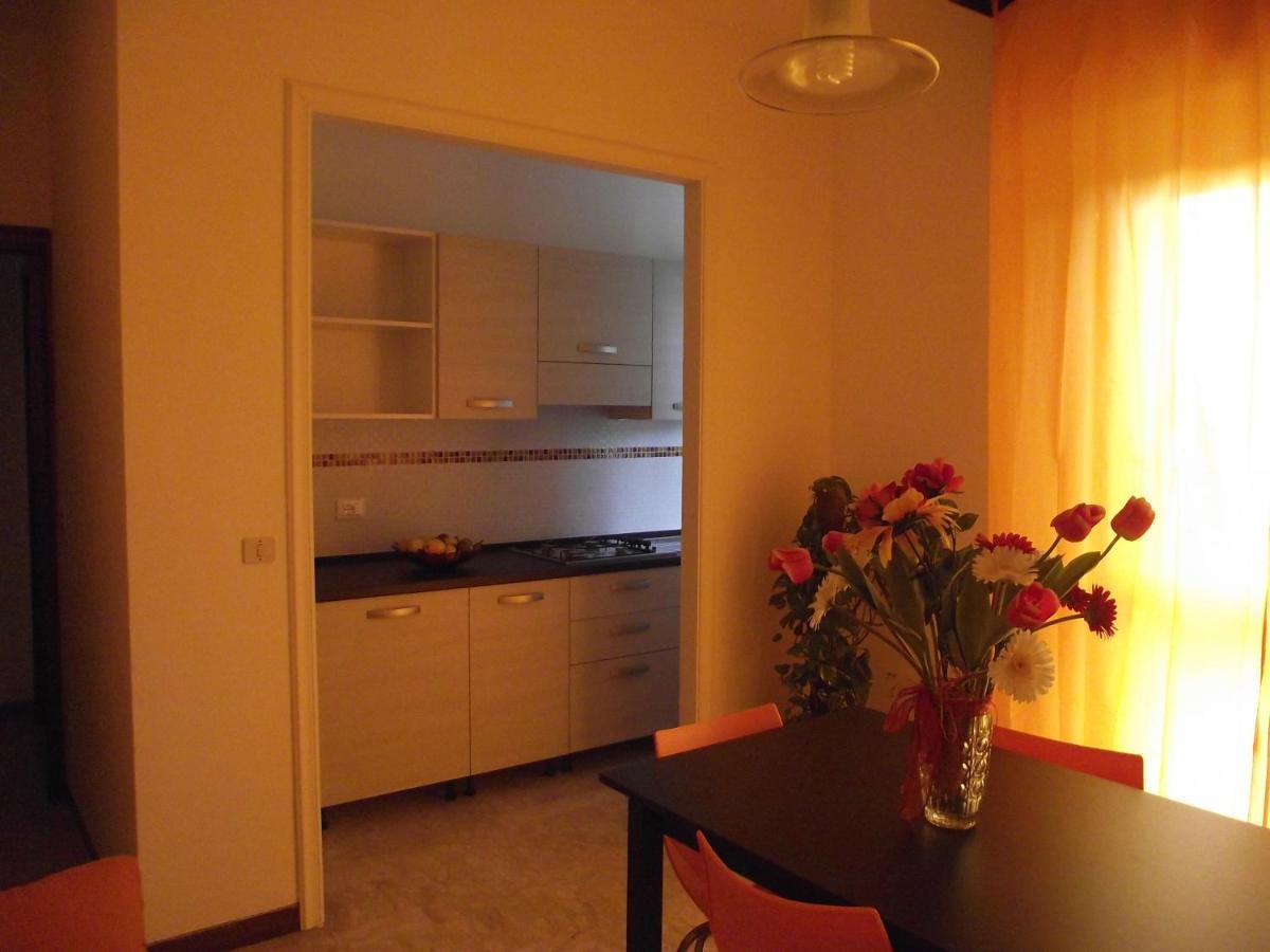 Bike And Breakfast Apartments Пьетра-Лигуре Экстерьер фото